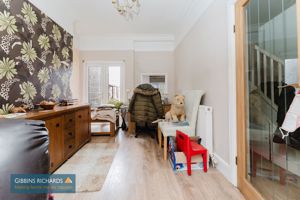 Dining Area- click for photo gallery
